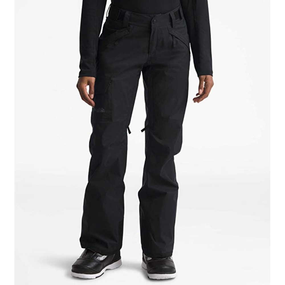 New with tags! Women’s The North Face snow pants